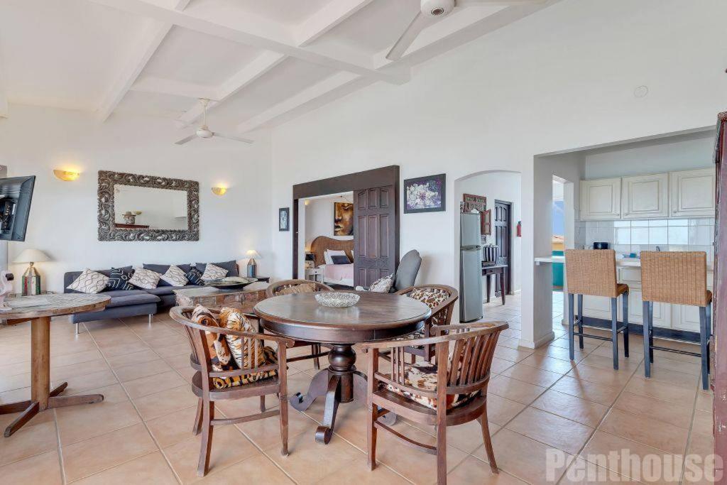 Bonaire Oceanfront Apartments Kralendijk Exteriör bild